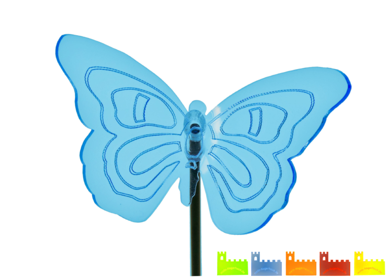 Schmetterling Katzenauge mit gebogenen Flügeln – gravierter Sonnenfänger mit 11 cm Flügelspannweite